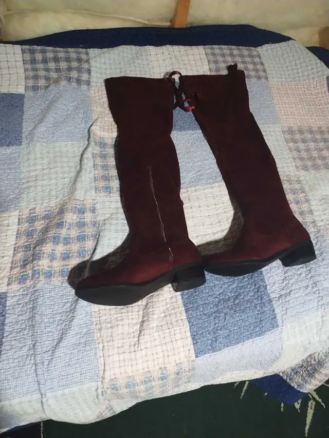 Orli Boots in Women's - Shoes in Grande Prairie - Image 2