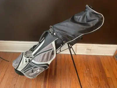 Ladies left handed club set, with bag.  $85 complete., View more