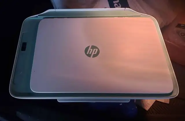 HP DeskJet 2742e All-in-One Wireless Color Inkjet Printer Print in Printers, Scanners & Fax in Longueuil / South Shore - Image 6