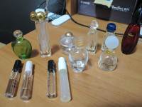 8 mini parfums bouteilles vides