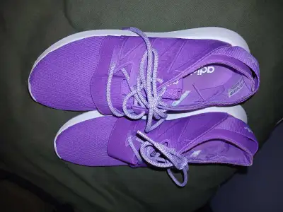 Running Shoes Adidas Tubular Women 8 NEW, View more