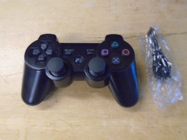 New PS3 controller in Sony Playstation 3 in Annapolis Valley