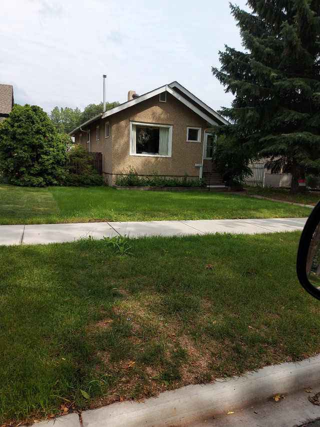 Highlands bungalow Houses for Sale Edmonton Kijiji