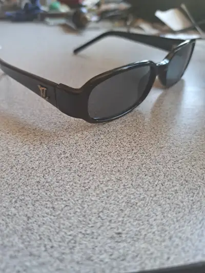 Louis Vuitton Sunglasses 8020, View more