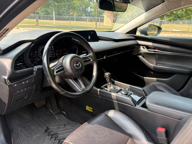 2019 Mazda 3 Skyactiv GT/fully loaded/no accidents in Cars & Trucks in City of Toronto - Image 4