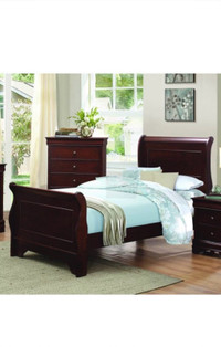 Queen Size Bedroom Set (1 night table 1 dresser)