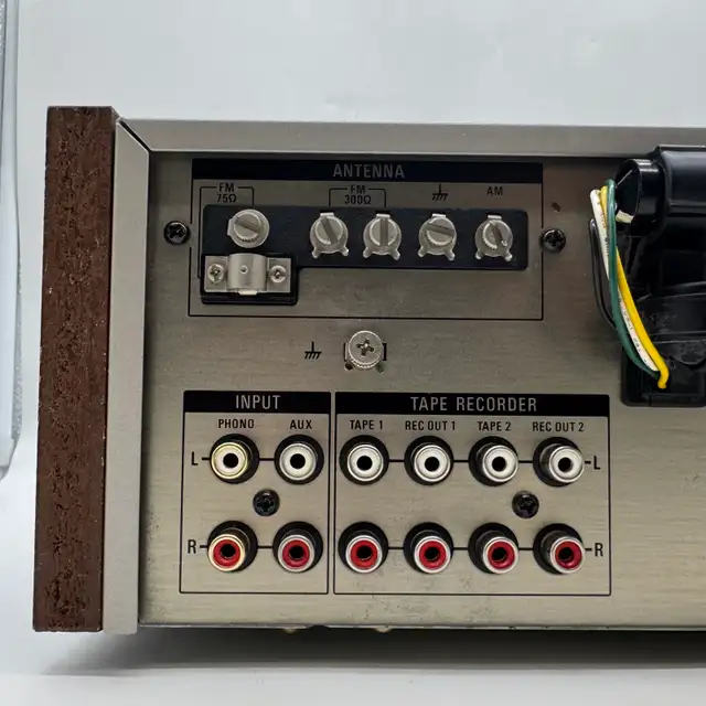 Vintage Sony STR-V55 FM/AM Stereo Receiver Made In Japan Tested  in Stereo Systems & Home Theatre in City of Toronto - Image 8
