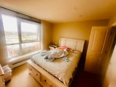 Furnished room, private bathroom for female