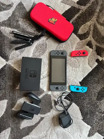 1.Nintendo Switch (pic 1) with glass screen protect (100% battery) 250CAD 2.Mario deluxe 50CAD 3.Ass...