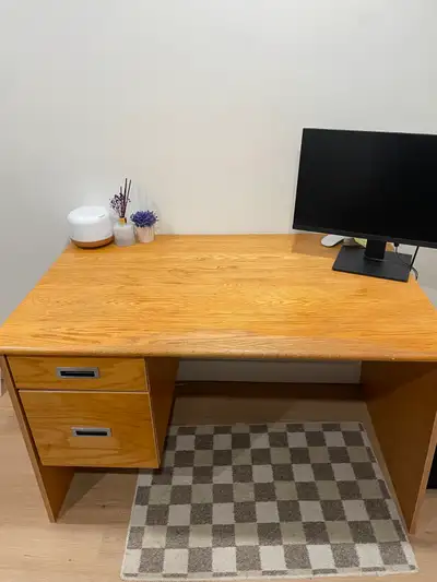 Office Desk (Free), View more