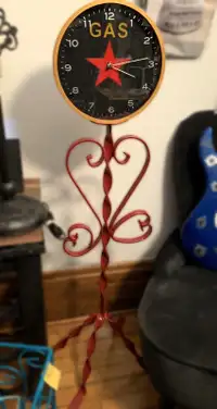 Handmade Original Texaco-Style Gas Station Clock!