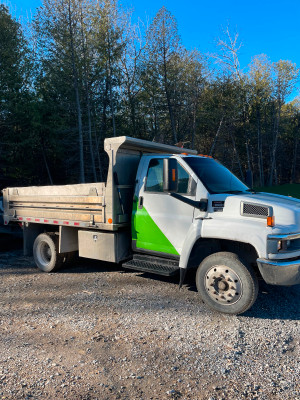 2004 GMC C 5500