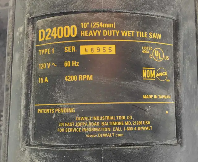 Wet Tile Saw (DeWalt)576496134668963843
