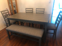 Dinning set for 6 persons, rarely used in  good condition.