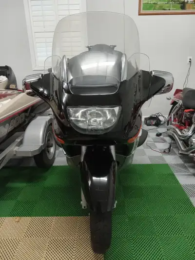 2003 BMW K 1200 LT (touring motorcycle) Condition - Used (1 owner) Model - 2004 BMW K 1200 LT Colour...