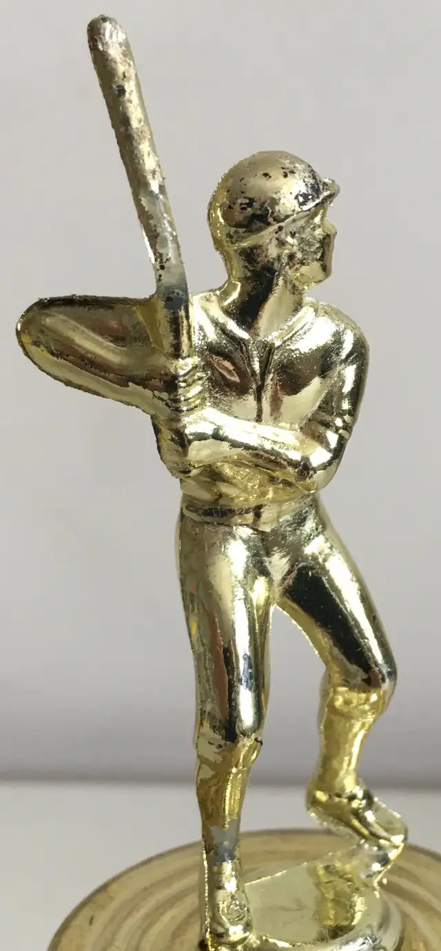 Vintage 8" Baseball Trophy - Genuine Marble Base Retro Prop in Baseball & Softball in City of Toronto - Image 5