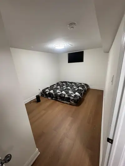 Beautiful Brand-New Basement Available for Rent We have a beautiful, spacious, and brand-new basemen...