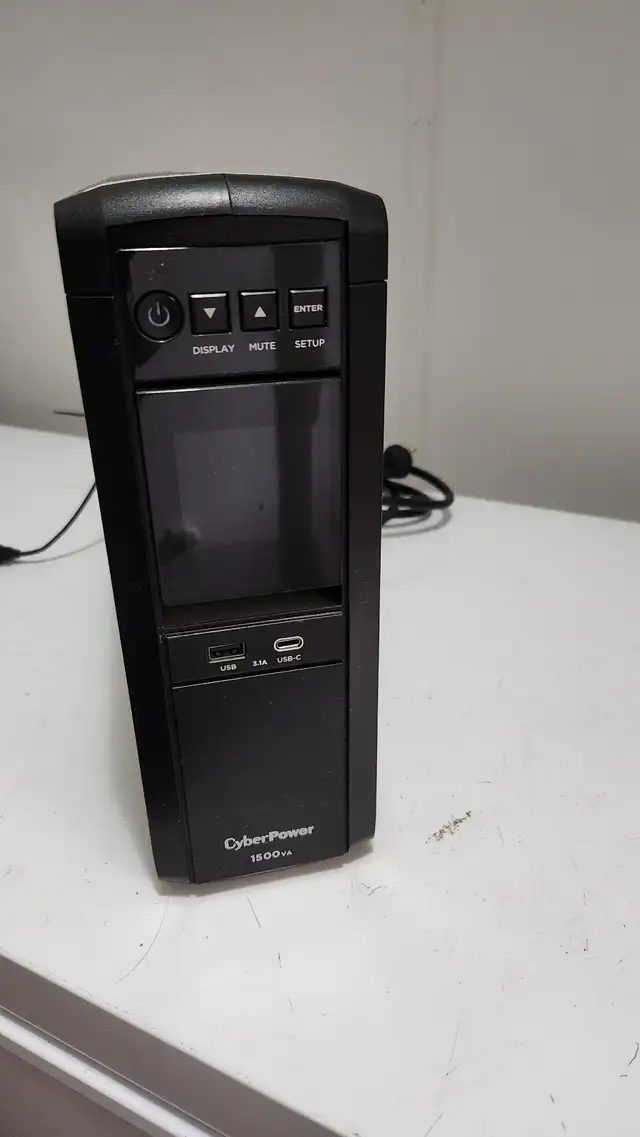 Cyberpower 1500VA UPS63893270059650121