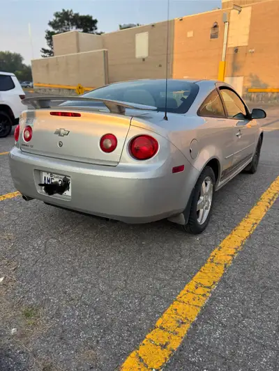 Chevrolet cobalt -roule bien -air climatiser fonctionne bien -bcp de nouvelle pièce -bon daily -pas...