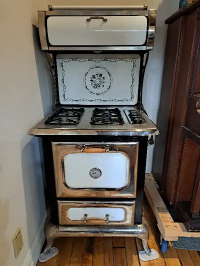Heartland 4210 Dual Fuel 30" Cookstove, View more