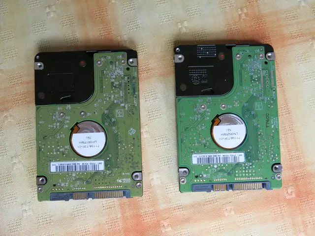 Western Digital WD5000BEVT HD WD Scorpio Blue 500GB in System Components in Cambridge - Image 3