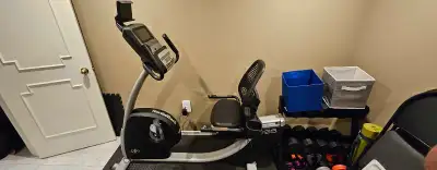 NordicTrack Commercial VR25 Recumbent Bike, View more