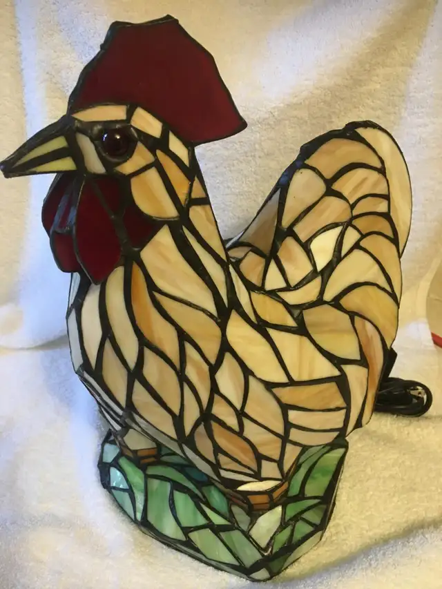 VINTAGE 2  TEAK CHAIRS & NEW ROOSTER   TIFFANY STYLE GLASS LAMPS in Chairs & Recliners in Mississauga / Peel Region - Image 4