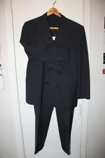 Mens Suits (seven), View more