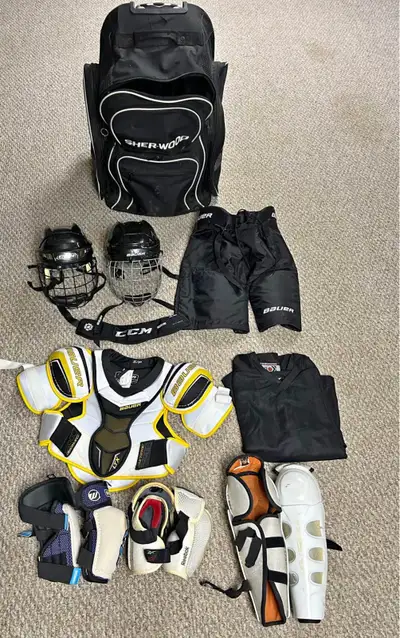 Small hockey equipment , View more