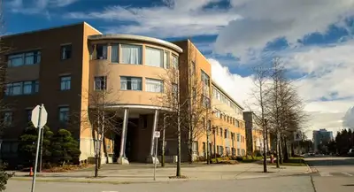 UBC Room for rent in Thunderbird Housing Unit. This is a summer sublet for May 1 - Sept 1, 2025. Ren...