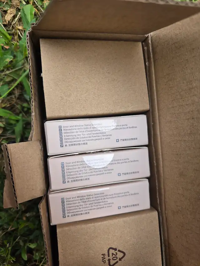 Aqara Zigbee Door and Window Sensor 3 Pack in Outdoor Tools & Storage in City of Toronto - Image 5