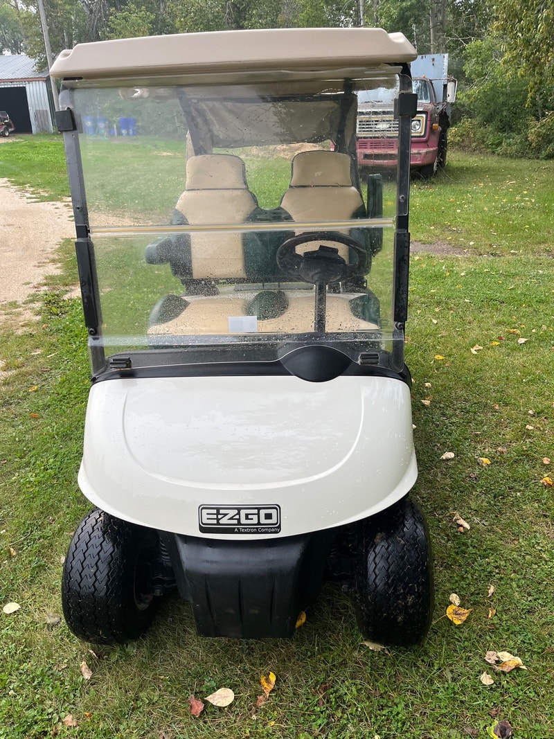 EZ GO GOLF CART Golf Winnipeg Kijiji