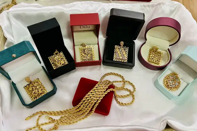 beautiful pendant 
