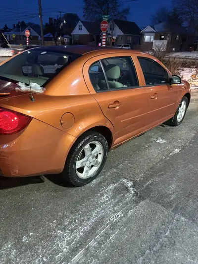 Selling 2007 Pontiac Pursuit Has 155,000 kms Runs and drives well Recent oil change Don't know what...