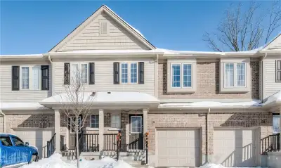 3 Bed Family Townhouse – Large Yard