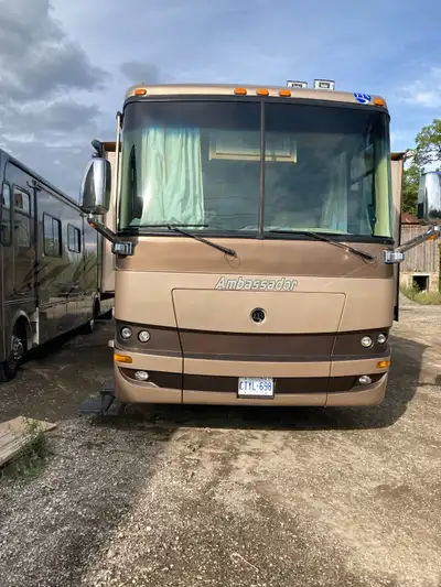 75,000 miles Runs well Everything works on it Diesel
