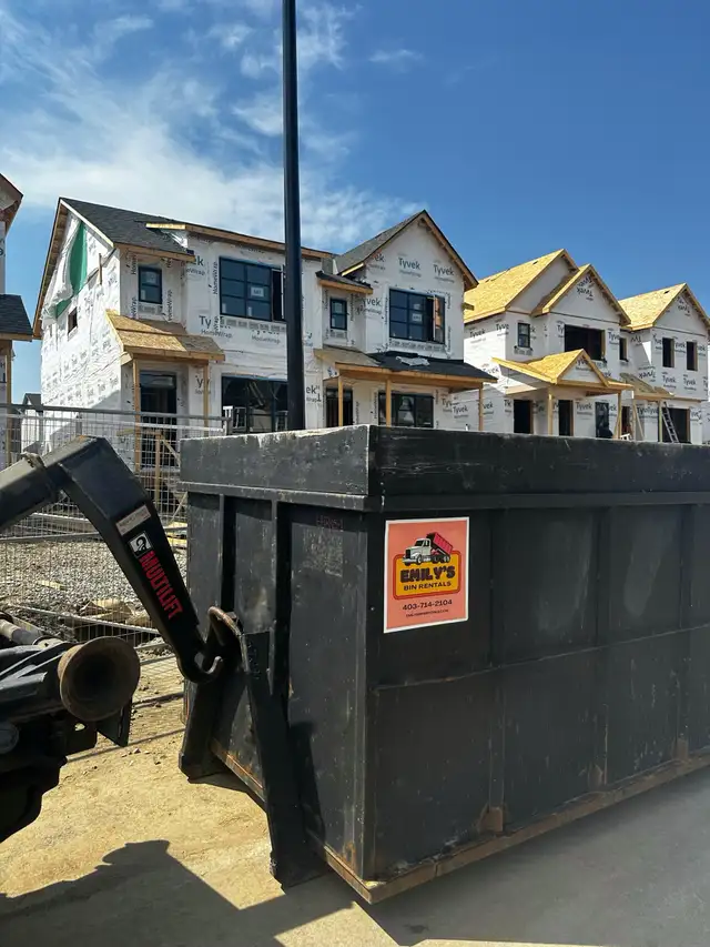 SPRING 2025 SALE! Garbage Bins for Rent/Junk removal63436969376259122