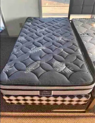 This is a Bamboo Sweet Sleep single mattress and boxspring in used condition, ideal for a guest room...