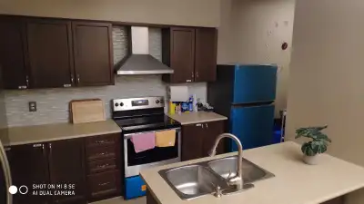 The apartment is close to York University, just a 5-minute walk from the university and subway stati...