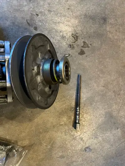 Arctic cat clutches that go on the Kawasaki 650 V2 engine that they used for a few years. Very good...