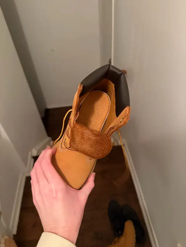 timberlands  in Men's Shoes in Oakville / Halton Region - Image 7