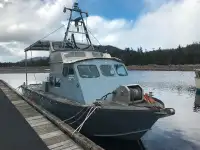 Log salvage ,crew, cargo, 32' aluminum hull boat