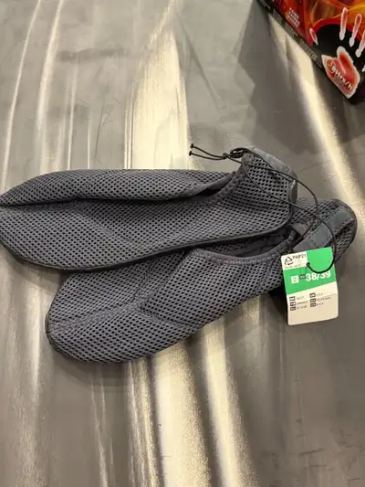 Brand New Decathlon Water Shoes | Aquashoes 100 | Size 38/39, View more