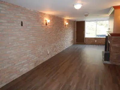 This large, bright, and inviting walkout apartment is in excellent condition, offering a comfortable...