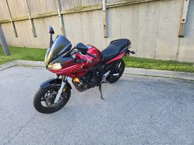 2006 Yamaha FZ6 28994 KM Garage kept and well maintained. Completely stock with no modifications. It...