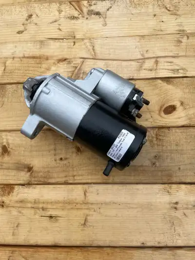 Genuine mopar reman starter for 09-24 dodge Chrysler jeep 5.7 hemi V8. No longer needed, tested and...