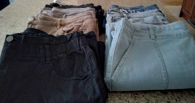 Pantalons pour femmes  grandeur 33 dans Femmes - Pantalons et shorts  à Longueuil/Rive Sud