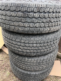 Goodyear tire 265/70/r16 ..came off tacoma