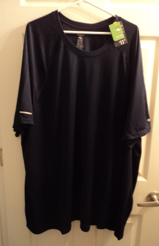 ATHLETIC WORKS NAVY BLUE MEN T-SHIRTS SIZE 5XL LOT OF 2 - NEW in Men's in Cowichan Valley / Duncan - Image 2
