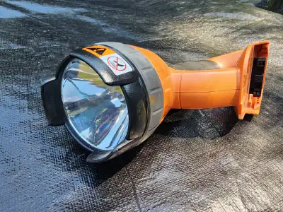 Ridgid 18Volt Battery Operated Flush Light Tool Only, View more